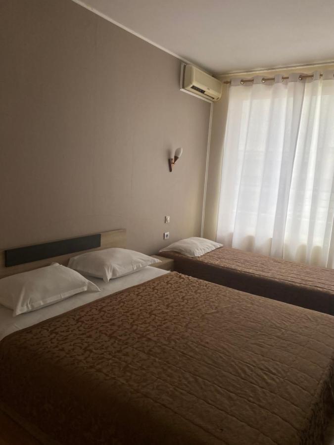 Apartments Danita & Restaurant&Pool Bar Varna Luaran gambar