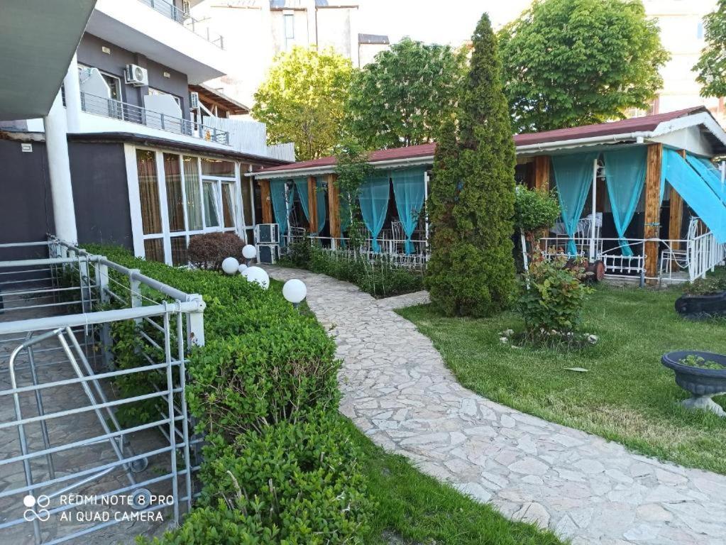 Apartments Danita & Restaurant&Pool Bar Varna Luaran gambar